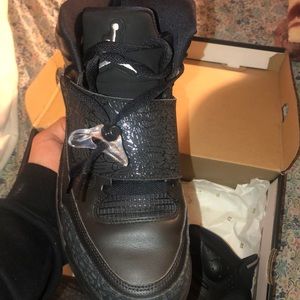 Jordan son of mars black cat